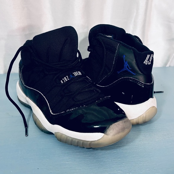 Nike Air Jordan 11 Retro Space Jam size 6 Youth - Picture 5 of 11
